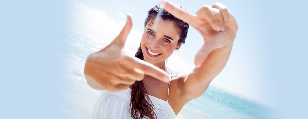 You Should Consider Seeking Professional Teeth Whitening: Here’s Why